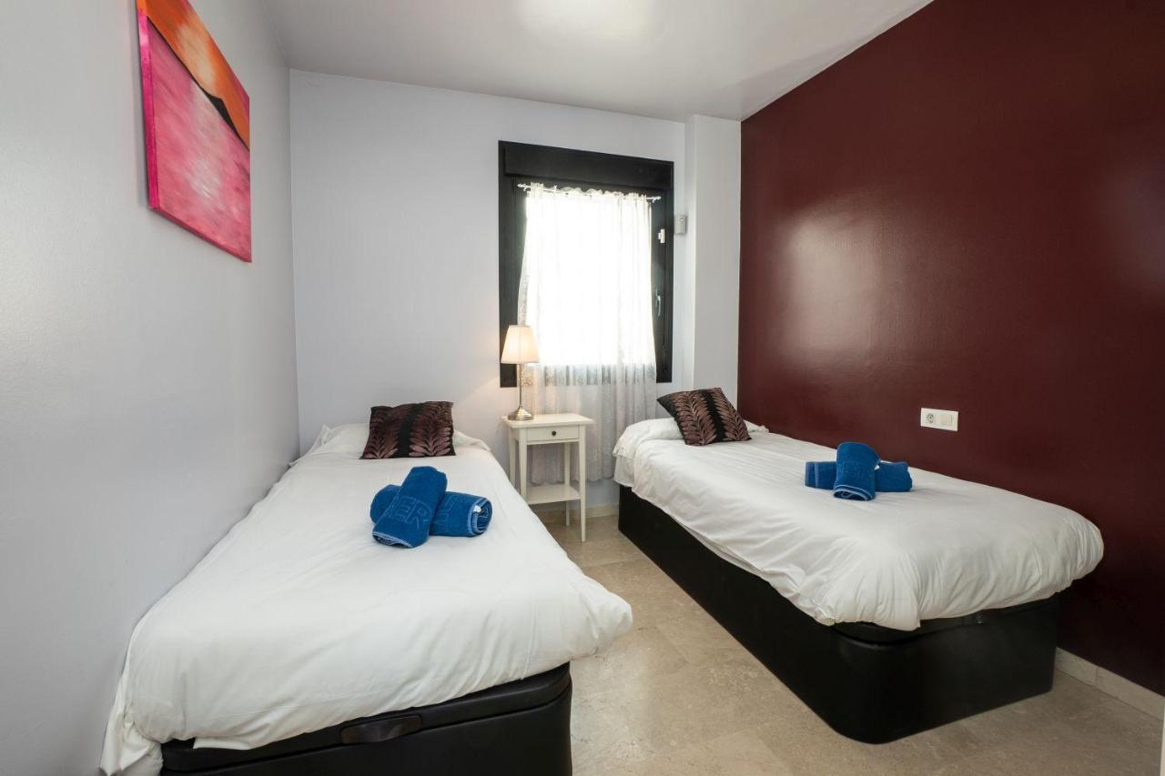 Playa Del Salon 2C Menyber Lägenhet Nerja Exteriör bild