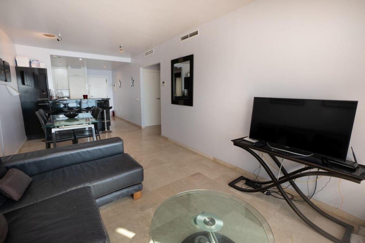 Playa Del Salon 2C Menyber Lägenhet Nerja Exteriör bild