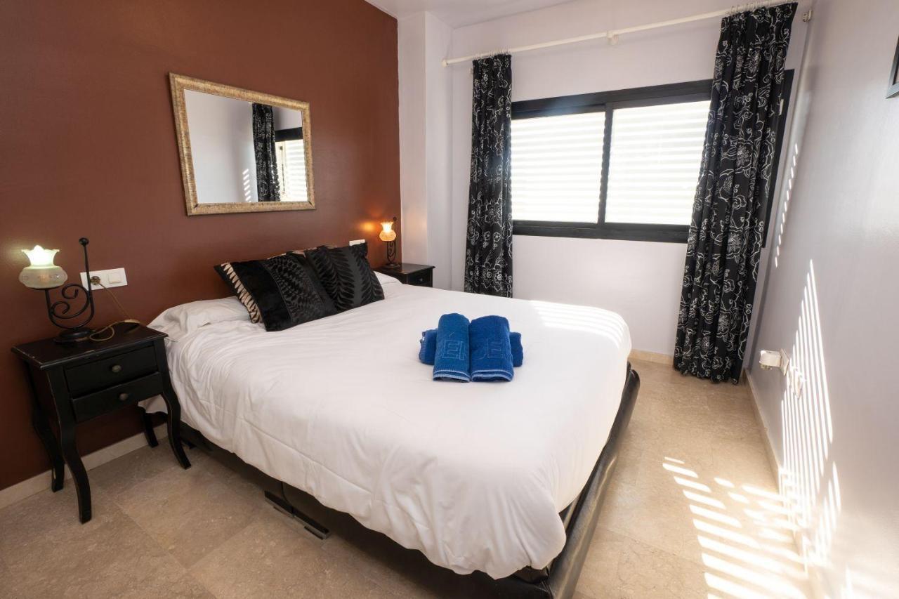 Playa Del Salon 2C Menyber Lägenhet Nerja Exteriör bild